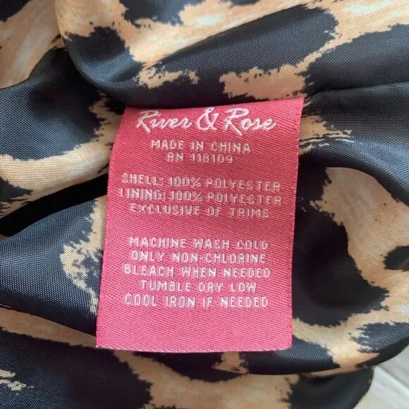 Quilted Burgundy Vest - Picture 4 of 4